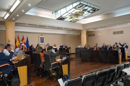 Imagen El Pleno de la Diputación acuerda exigir al Gobierno de España una solución urgente y definitiva para la presa de El Tejo que garantice el abastecimiento de agua en los municipios afectados